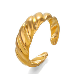 Cro Free Size Ring Jamela