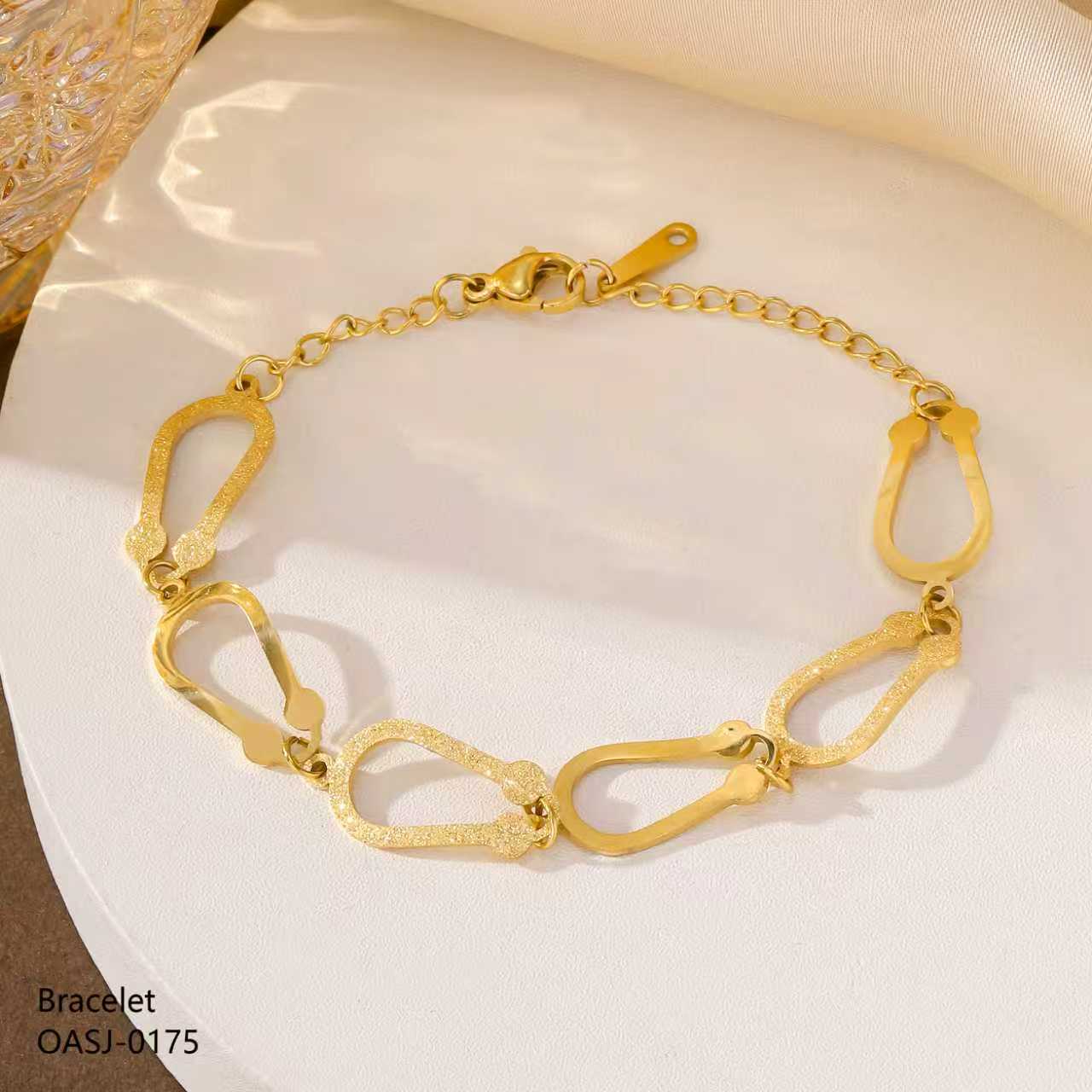 Lumina Link Bracelet