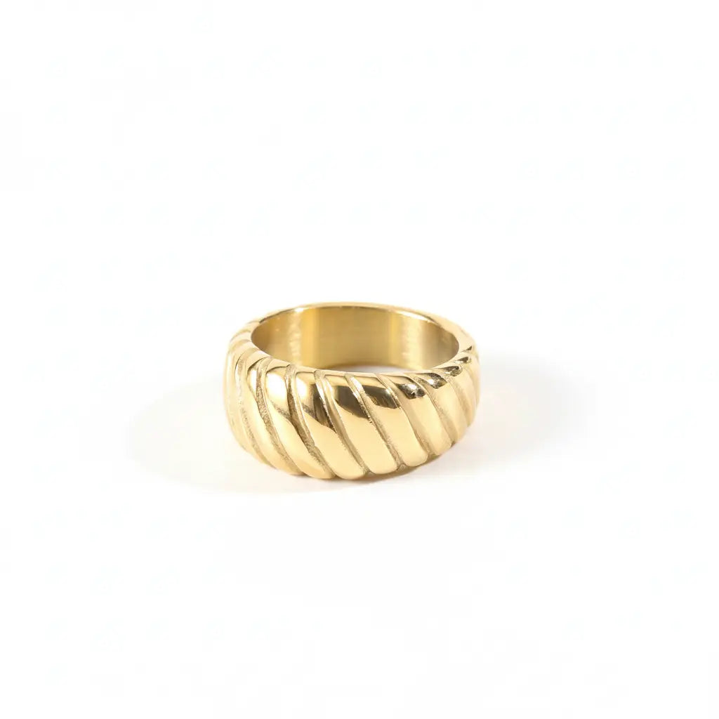 Croissant dome ring Jamela