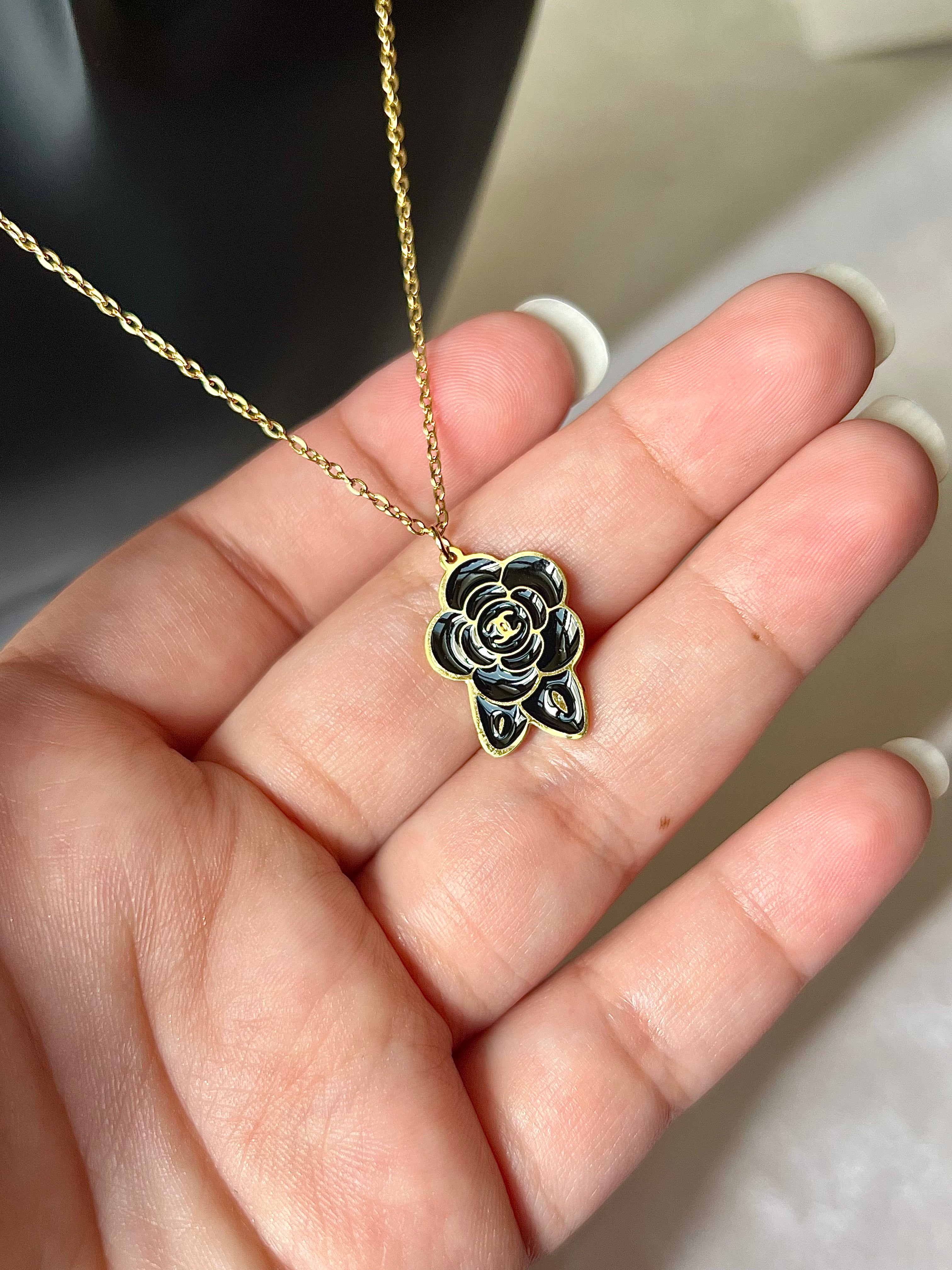 Bella Rose Necklace