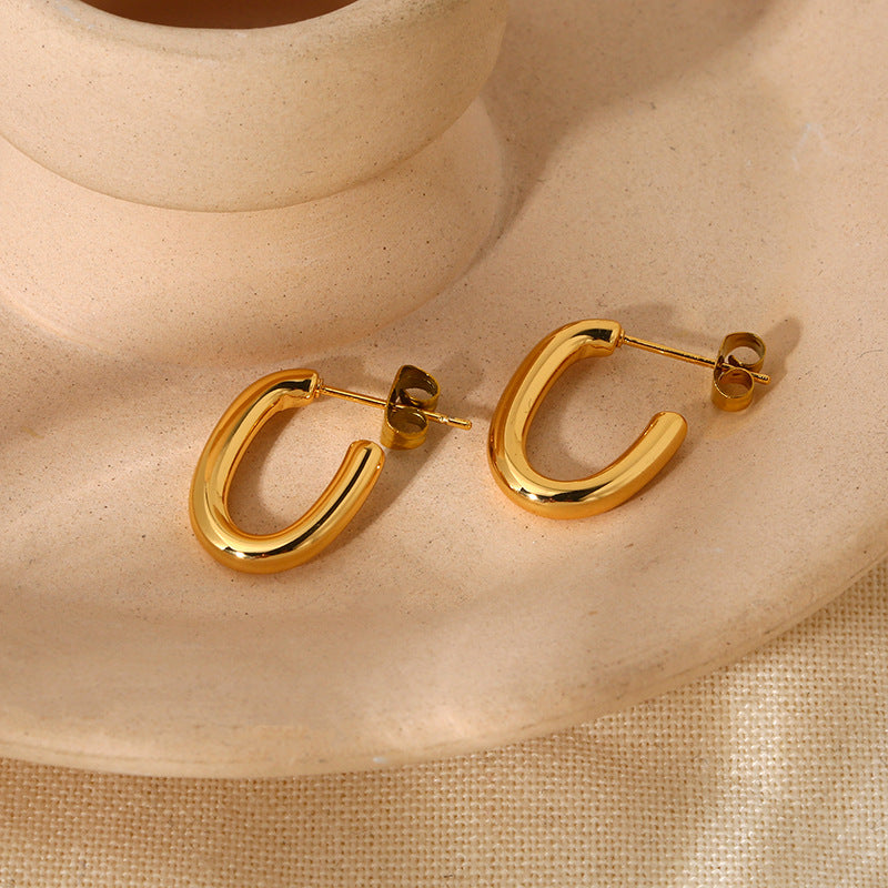 D-Shaped Hoops