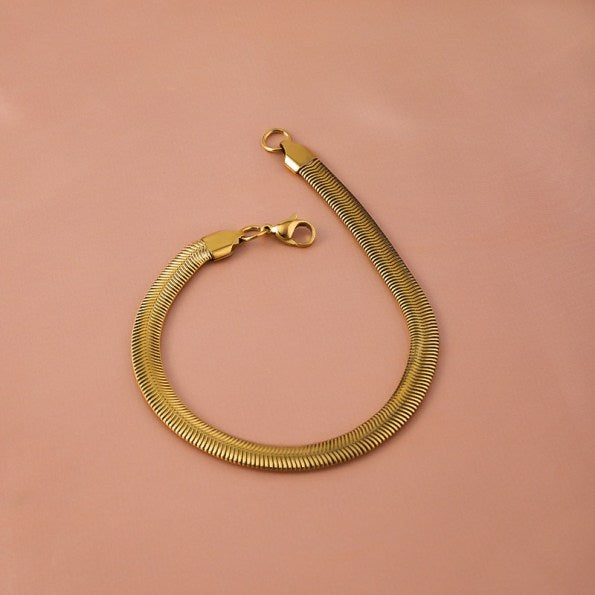 Bold Herringbone Bracelet Jamela