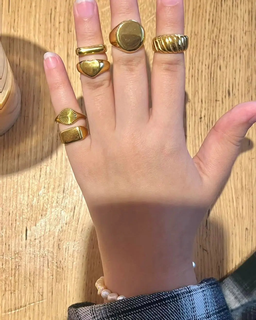 Croissant dome ring Jamela